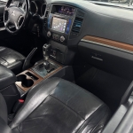 Mitsubishi / PAJERO FULL HPE Automático 3.8 V6 SUV Prata Mitsubishi / PAJERO FULL HPE Automático 3.8 V6 SUV Prata